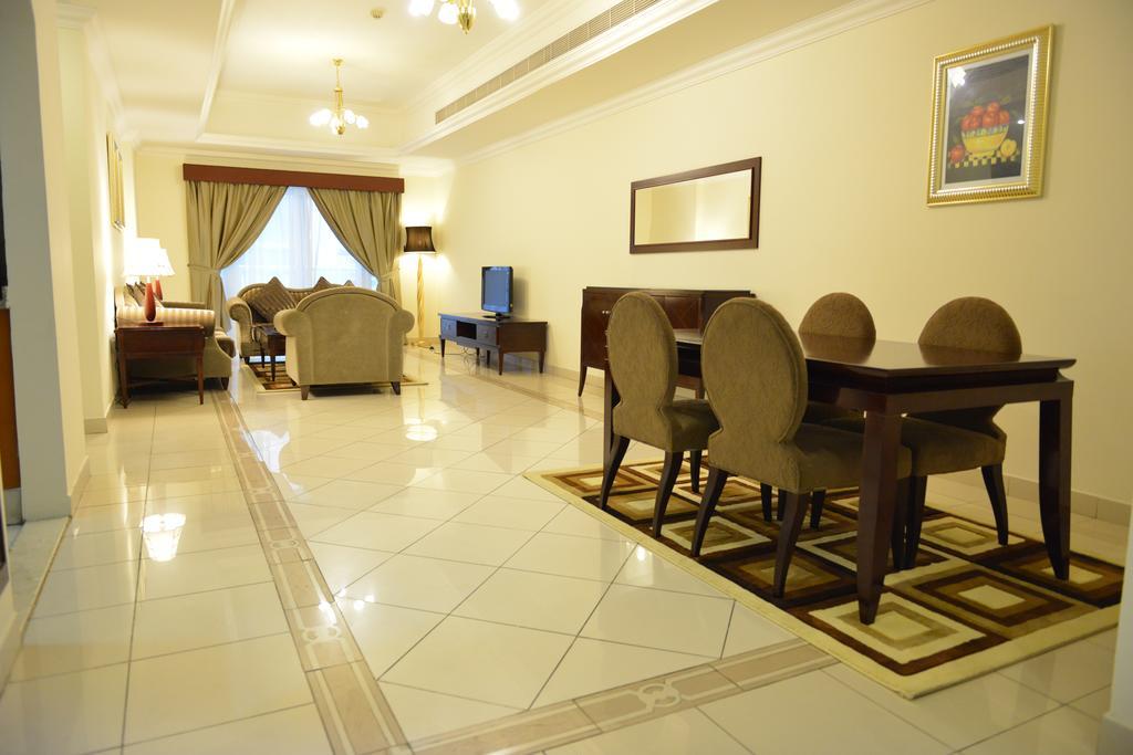 Al Manar Hotel Apartments Дубай Экстерьер фото